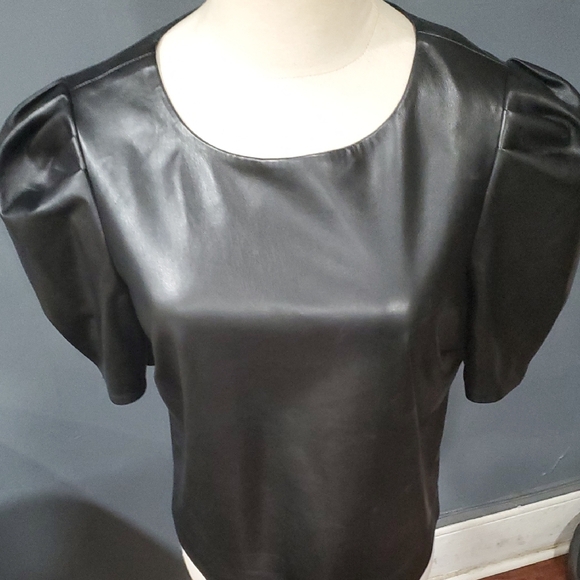 Cupcakes & Cashmere Black Boxy Faux Leather Blouse with Puff Sleeves - Picture 3 of 13
